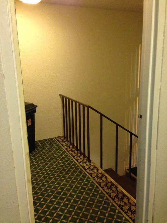 Americas Best Value Inn Macomb Exterior photo